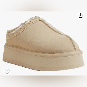 Faux fur platform slippers suede compare to Tazz slipper no brand name